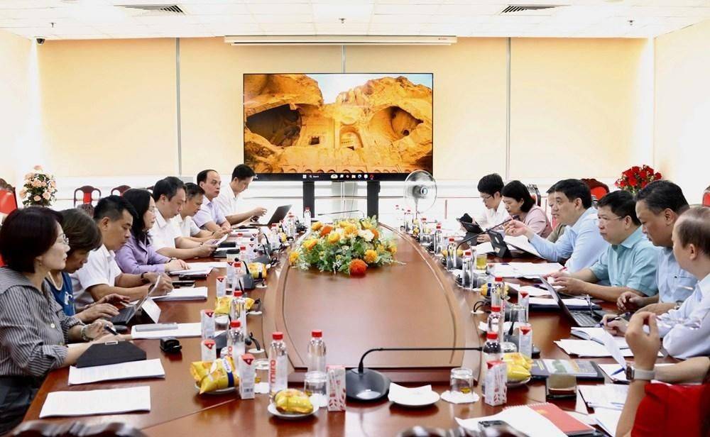 Phát triển công nghiệp văn hóa: Đề xuất hoàn thuế VAT cho đoàn phim nước ngoài tại Việt Nam