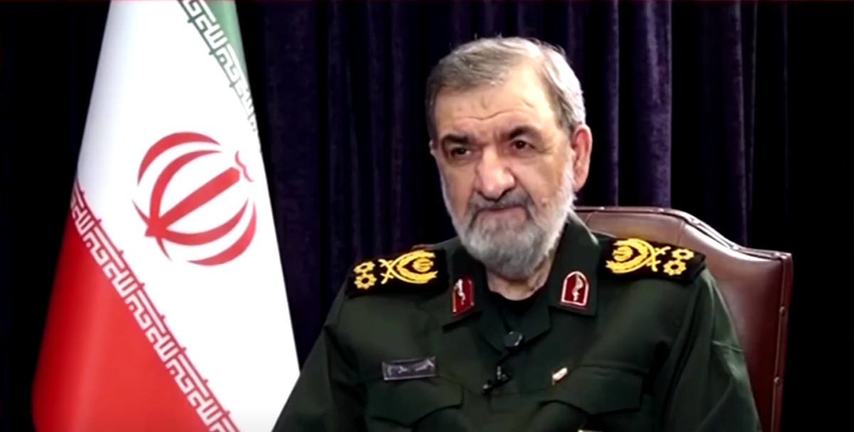 Ông Mohsen Rezaei, Bí thư Hội đồng An ninh Quốc gia Tối cao Iran, trả lời phỏng vấn truyền thông nhà nước về phản ứng của Tehran trước các hành động của Washington
