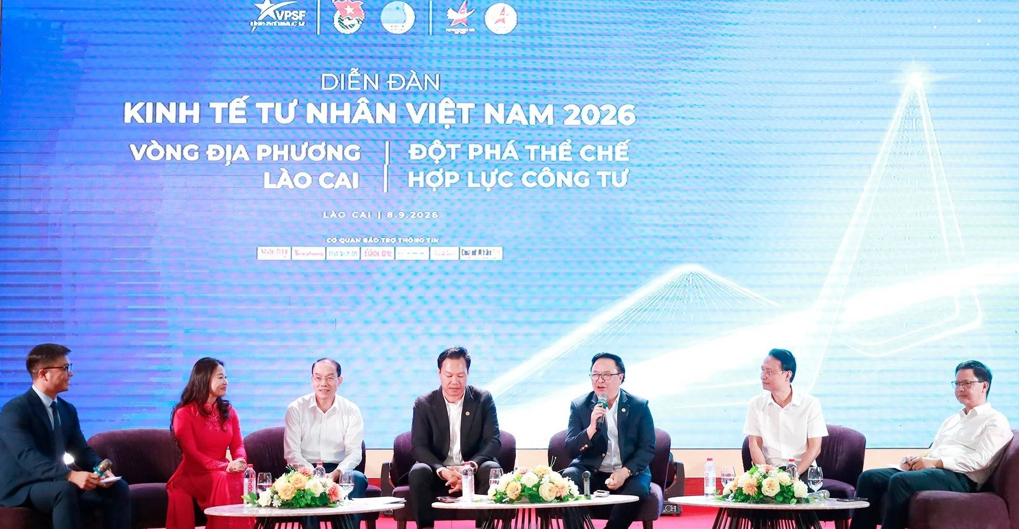 Lào Cai tìm cách để doanh nghiệp địa phương đi cùng các dự án lớn