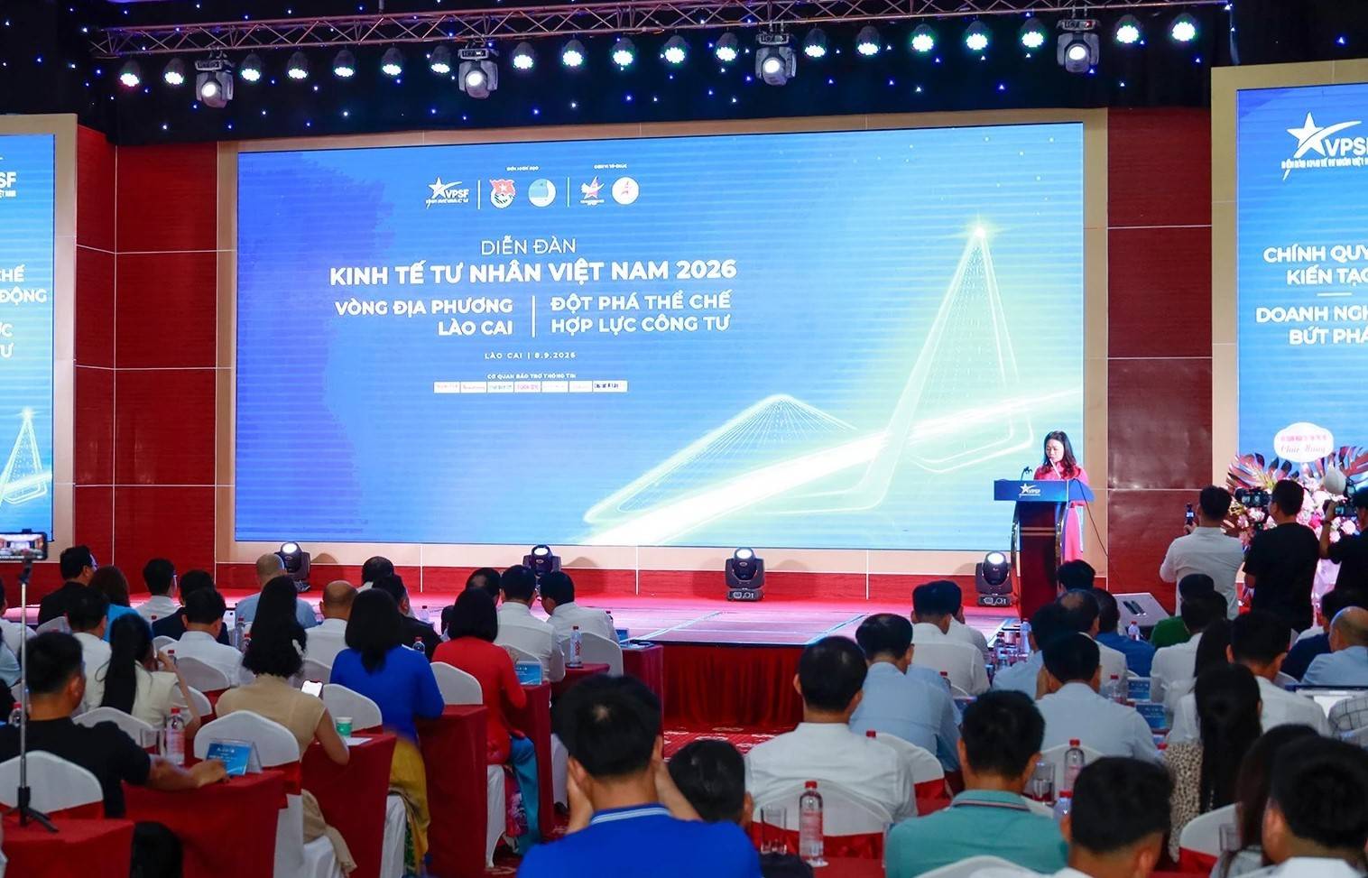 Quang cảnh 
