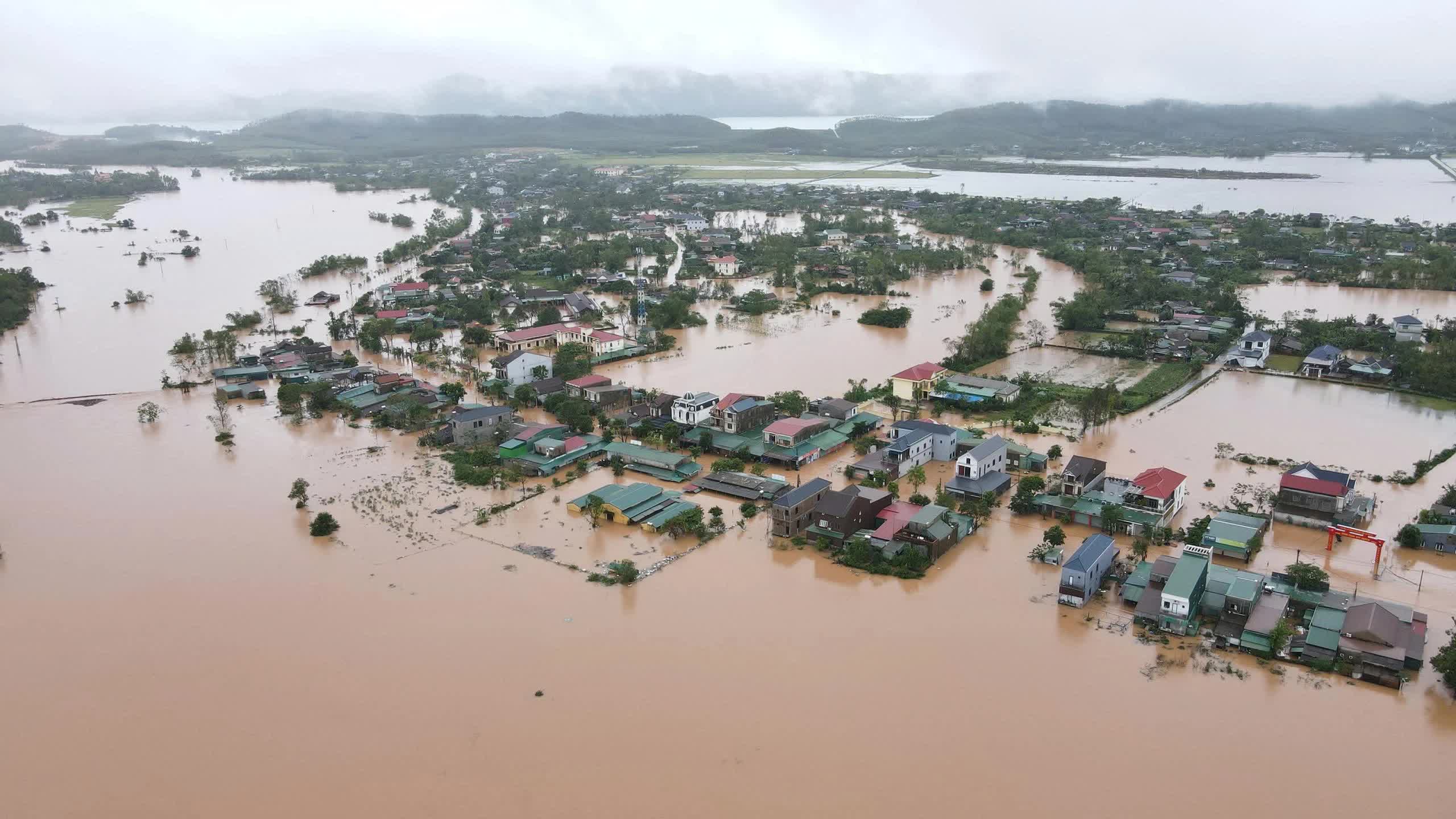 Hà Tĩnh chủ động ứng phó nguy cơ mưa lớn, lũ quét và sạt lở