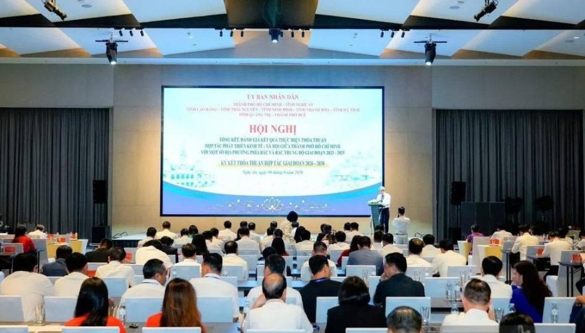 TP. Hồ Chí Minh mở rộng liên kết vùng với 8 tỉnh, thành phố phía Bắc và Bắc Trung Bộ