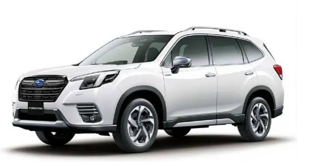 Đáng chú ý nhất là Subaru Forester. Phiên bản được giảm giá mạnh là 2.0i-S EyeSight VIN 2024 (Ảnh: https://subaruthanglong4s.vn).
