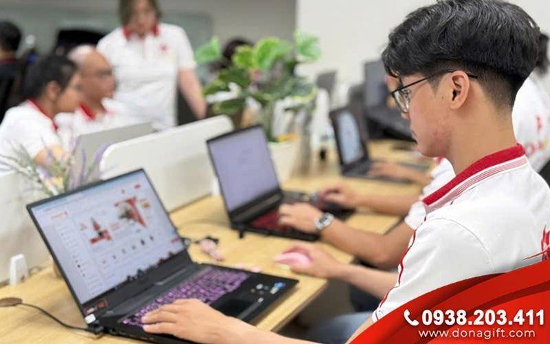 Quà tặng doanh nghiệp thành công là món quà được dùng và được nhớ