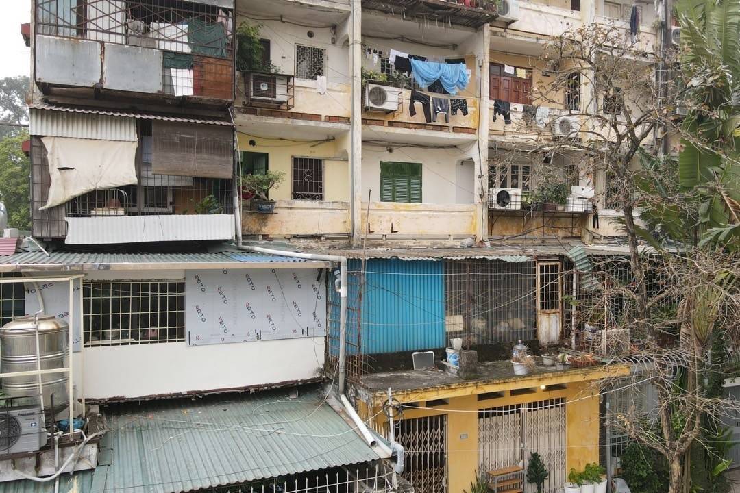 TP. Hồ Chí Minh đốc thúc cải tạo chung cư cũ tại 32 phường