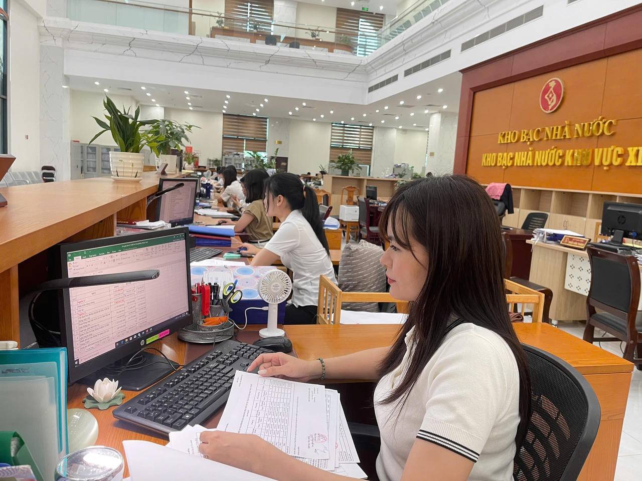 Kho bạc Nhà nước thanh toán hơn 1,38 triệu tỷ đồng ngân sách sau 8 tháng