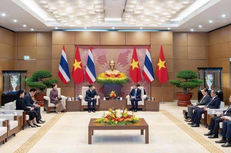 Nhà vua Thái Lan thăm Việt Nam: Thúc đẩy quan hệ Đối tác Chiến lược toàn diện