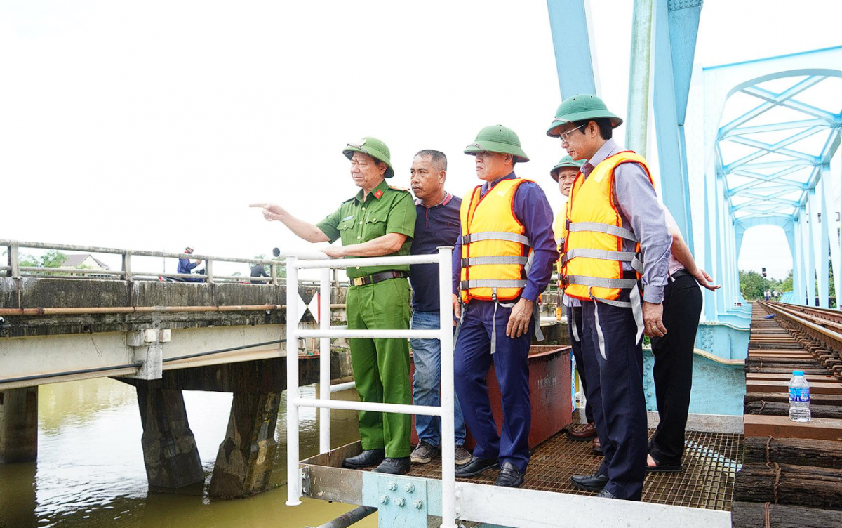 Tăng cường lực lượng, phương tiện, chủ động ứng phó thiên tai tại Quảng Trị
