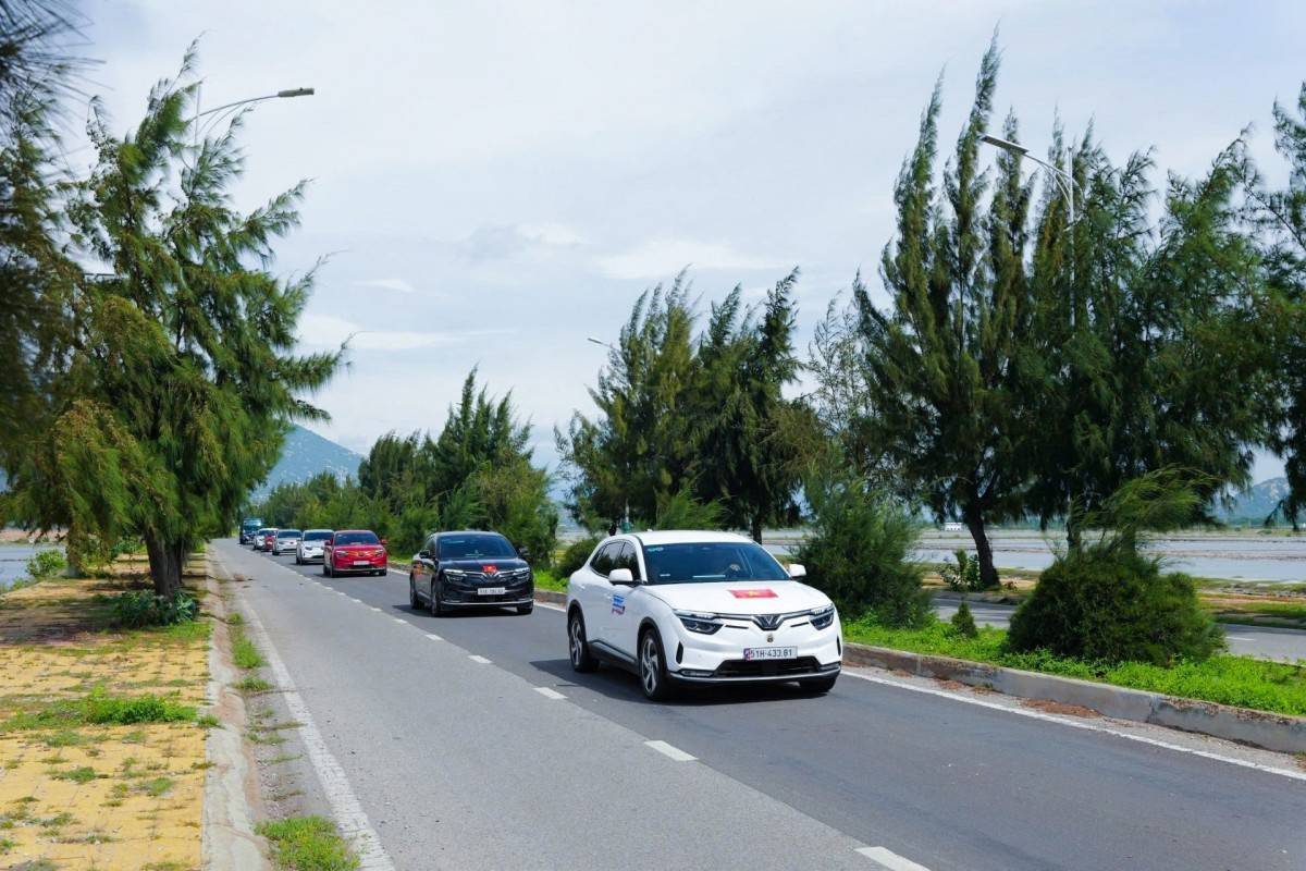 Vay 100% giá trị xe, voucher tới 80 triệu đồng: Loạt ưu đãi khó bỏ qua của VinFast trong tháng 9