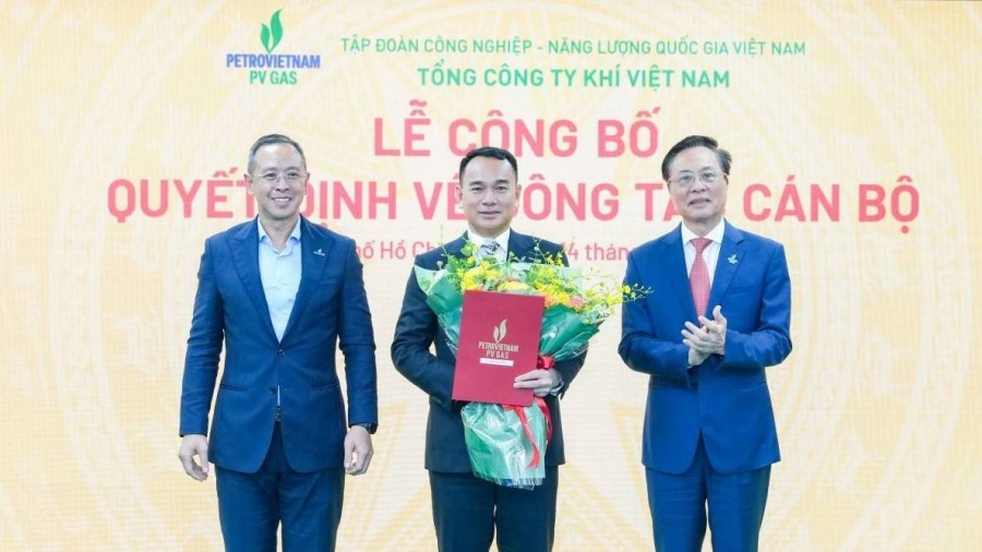 PV GAS thay 2 ghế nóng chủ tịch và tổng giám đốc