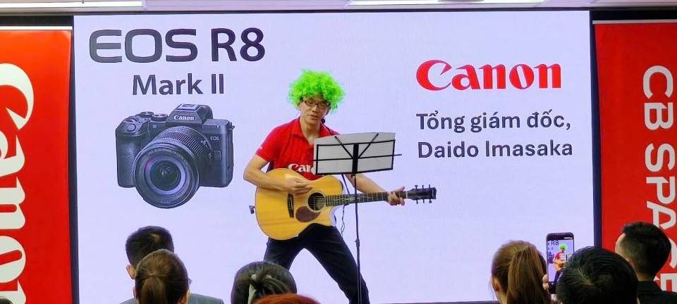 Canon ra mắt EOS R8 Mark II, máy ảnh full-frame hướng đến nhà sáng tạo nội dung