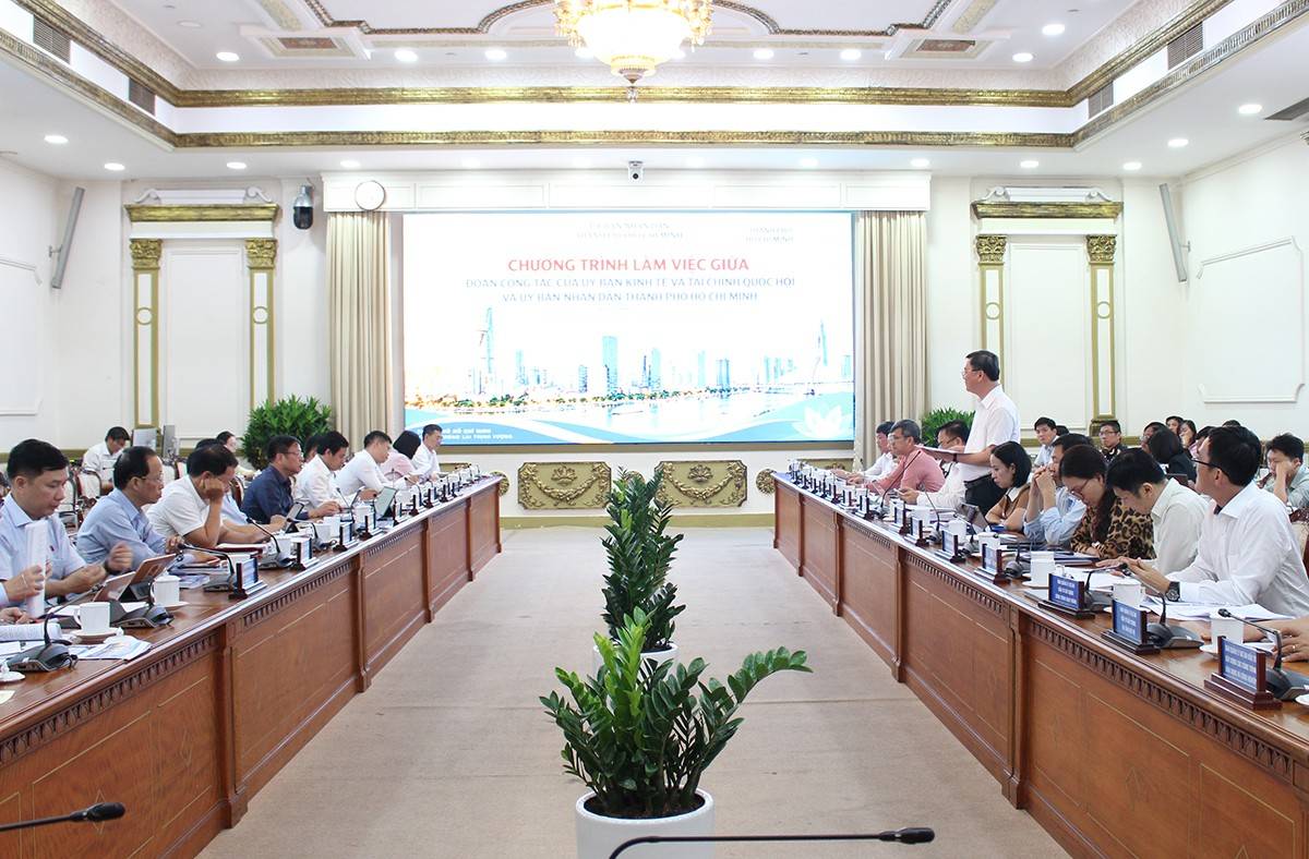 TP. Hồ Chí Minh dự kiến thu ngân sách 881.297 tỷ đồng năm 2026
