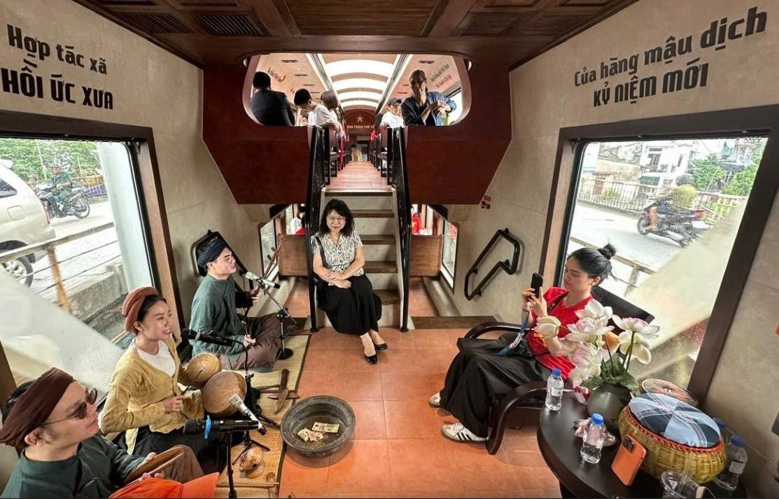 Đường sắt mở tuyến tàu du lịch Hà Nội Thái Nguyên kết nối di sản trà xứ Thái