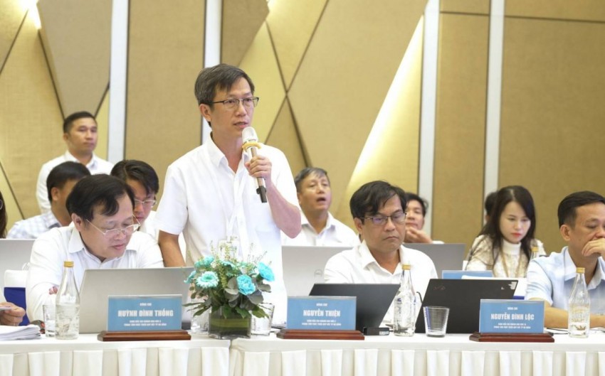 Chủ tịch UBND thành phố Nguyễn Mạnh Hùng đối thoại, tháo gỡ vướng mắc cho doanh nghiệp