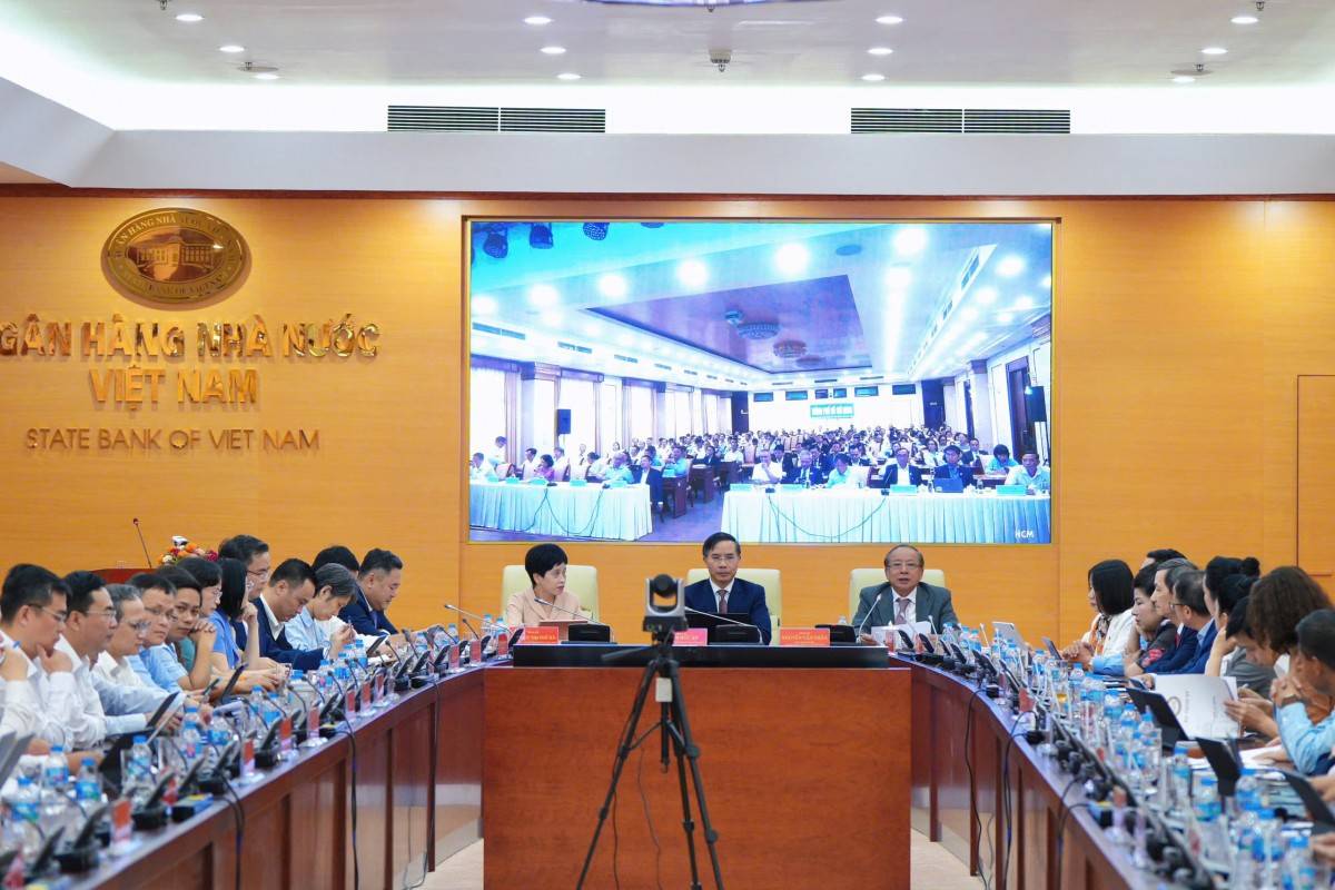 Toàn cảnh hội nghị Tăng cường khả năng tiếp cận vốn tín dụng cho doanh nghiệp nhỏ và vừa