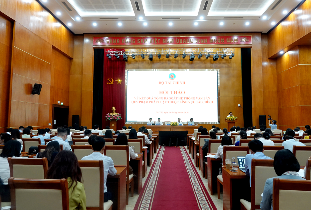 Rà soát pháp luật để khơi thông nguồn lực cho kinh tế nhà nước và kinh tế tư nhân
