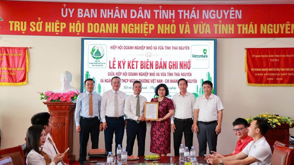 Chủ tịch Hiệp hội DNNVV Thái Nguyên Hoàng Thị Mỹ Huyến: “Kiến tạo xanh - Kết nối số” khơi dậy nội lực doanh nhân