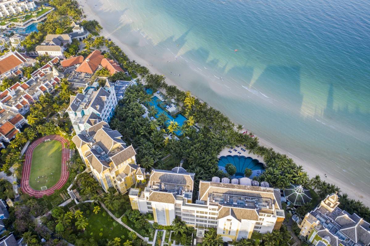 Việc tiếp cận vốn thuận lợi hơn sẽ tạo động lực giúp các doanh nghiệp du lịch kiến tạo những công trình du lịch, nghỉ dưỡng đẳng cấp và quy mô quốc tế.