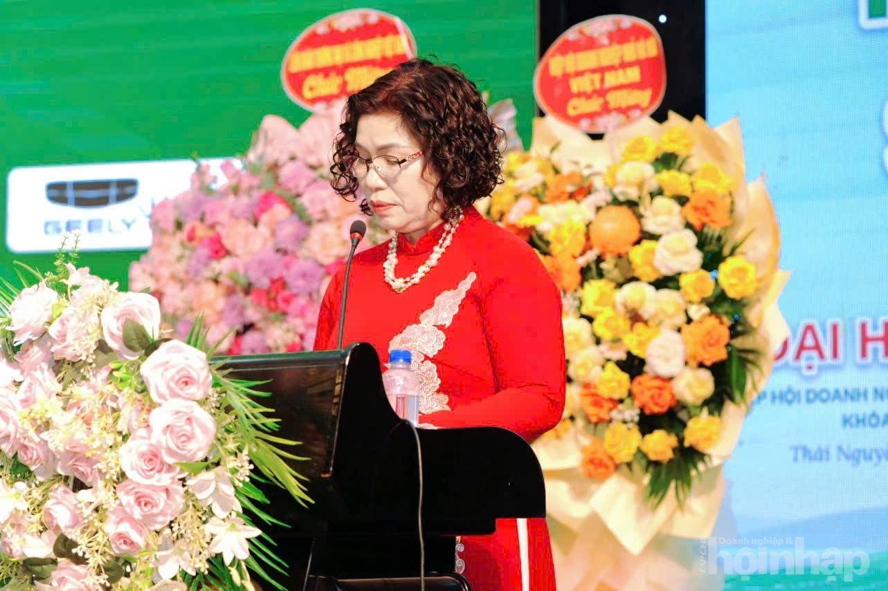 Hiệp hội DNNVV tỉnh Thái Nguyên vào nhiệm kỳ mới - “Tự chủ – Đoàn kết – Hành động – Đổi mới”