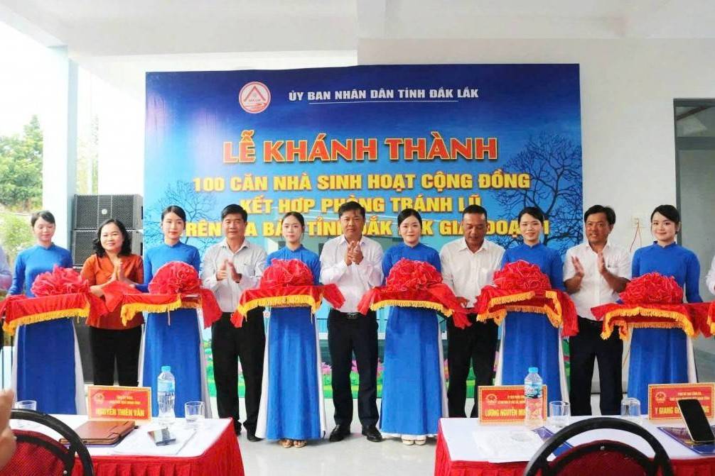 Đắk Lắk khánh thành 100 "pháo đài" tránh lũ trị giá 170 tỷ đồng cho người dân
