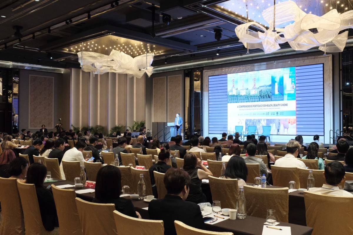 Amway Việt Nam , Diễn đàn Kinh tế ASEAN lần thứ , Top 5 Doanh nghiệp tiêu biểu ASEAN, Top 5 Thương hiệu/ sản phẩm nổi tiếng ASEAN  2