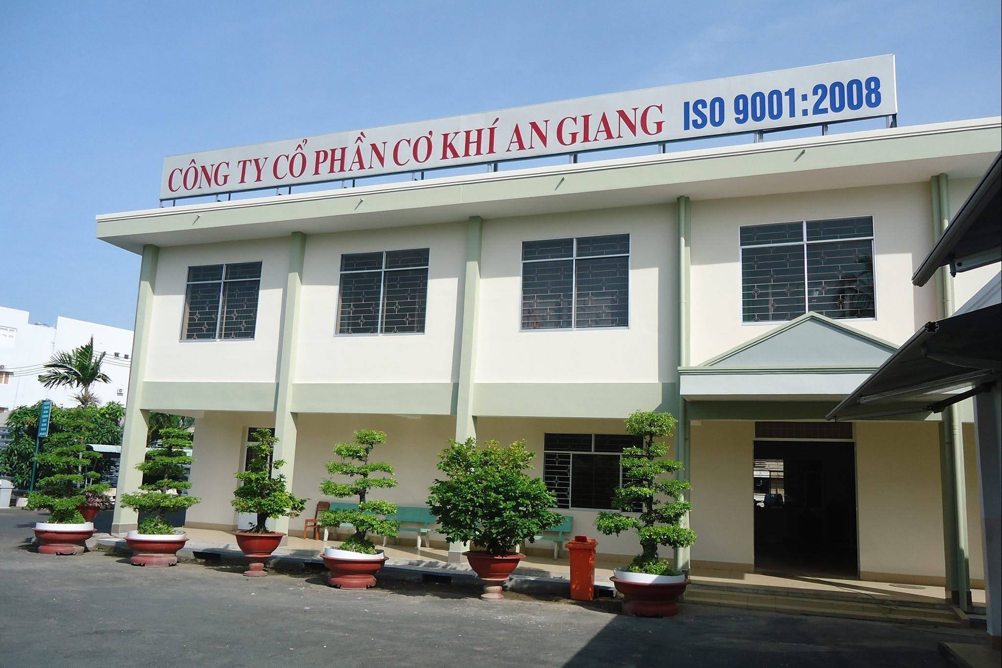 Loạt doanh nghiệp chốt quyền cổ tức tuần này: Có nơi chi 120% bằng tiền mặt