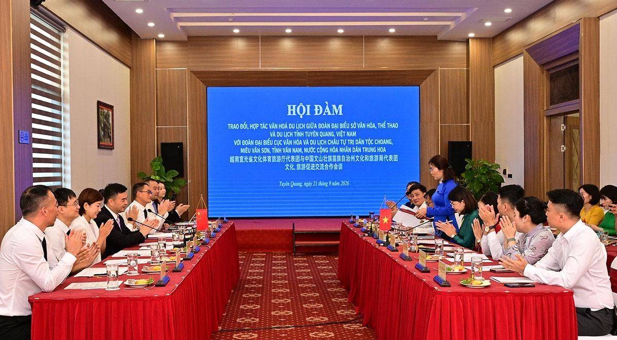 Tuyên Quang - Văn Sơn mở hướng mới kết nối tour qua cửa khẩu Thanh Thủy - Thiên Bảo