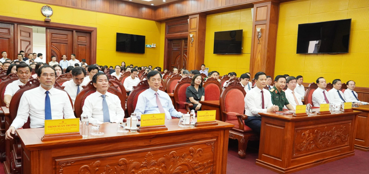 Quảng Trị công bố quyết định của Bộ Chính trị về công tác cán bộ