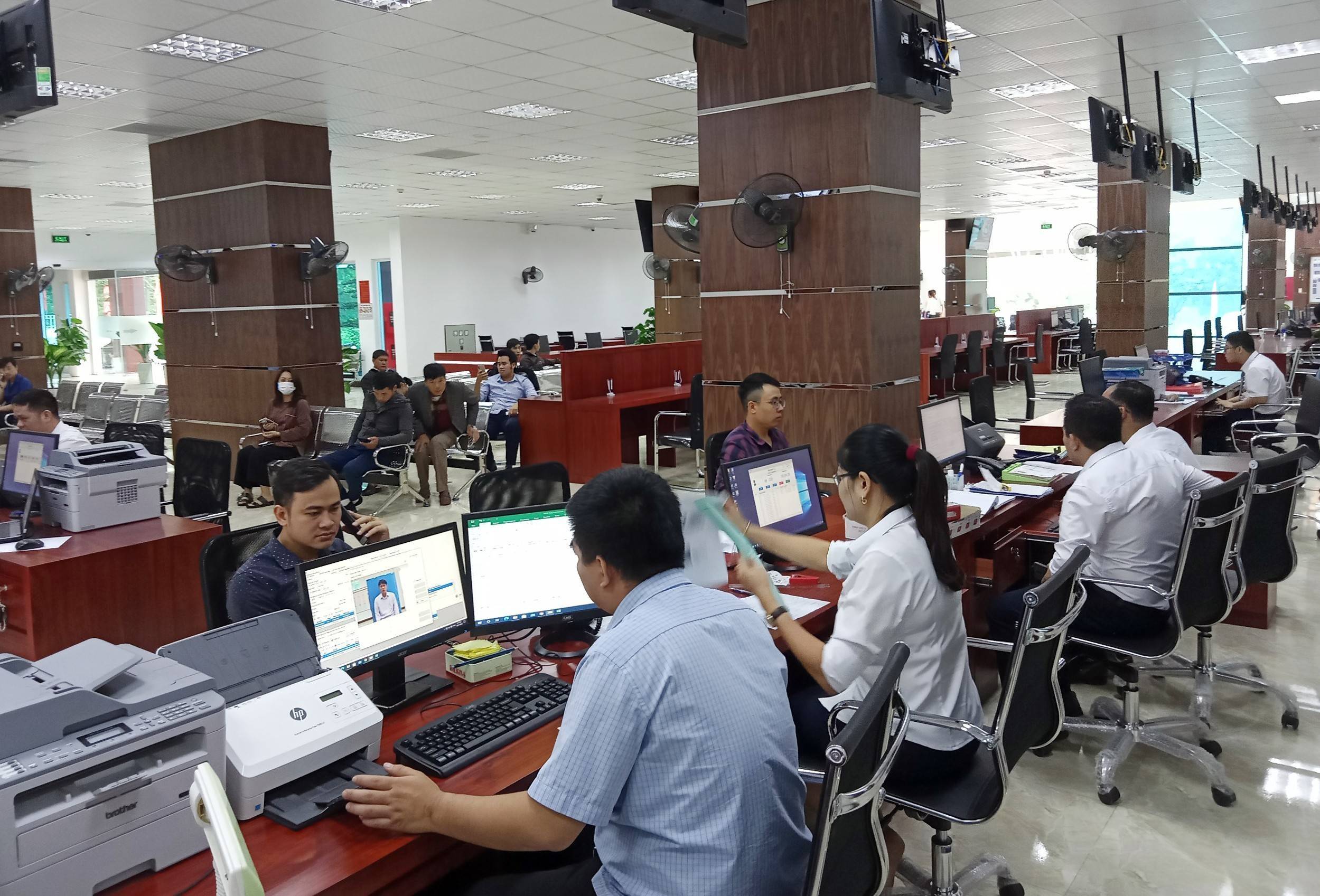Lào Cai hoàn thiện chính sách nhân lực đáp ứng yêu cầu chính quyền hai cấp