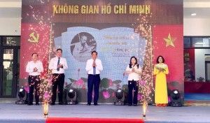Lào Cai số hóa gần 2.000 tư liệu trong Không gian Hồ Chí Minh tại thư viện