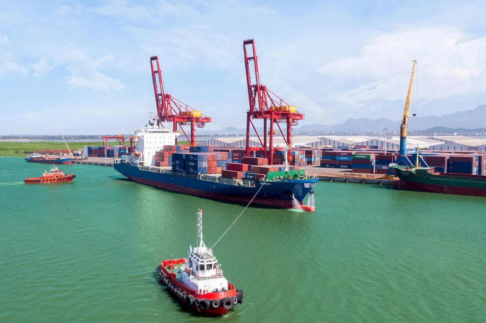 Hoàn thiện khung pháp lý, khơi thông nguồn lực cho kinh tế biển