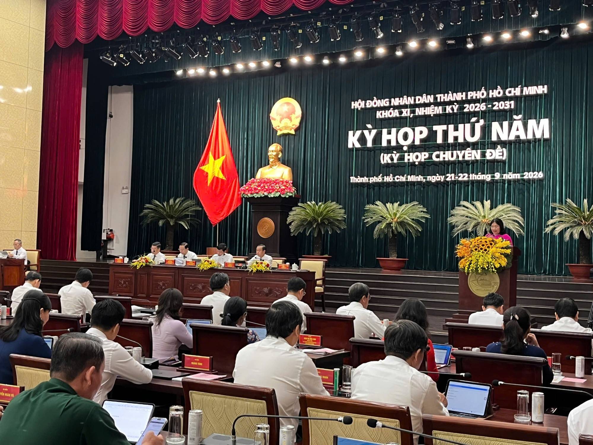 TP. Hồ Chí Minh tăng tốc chặng cuối, hướng tới mục tiêu tăng trưởng hai con số
