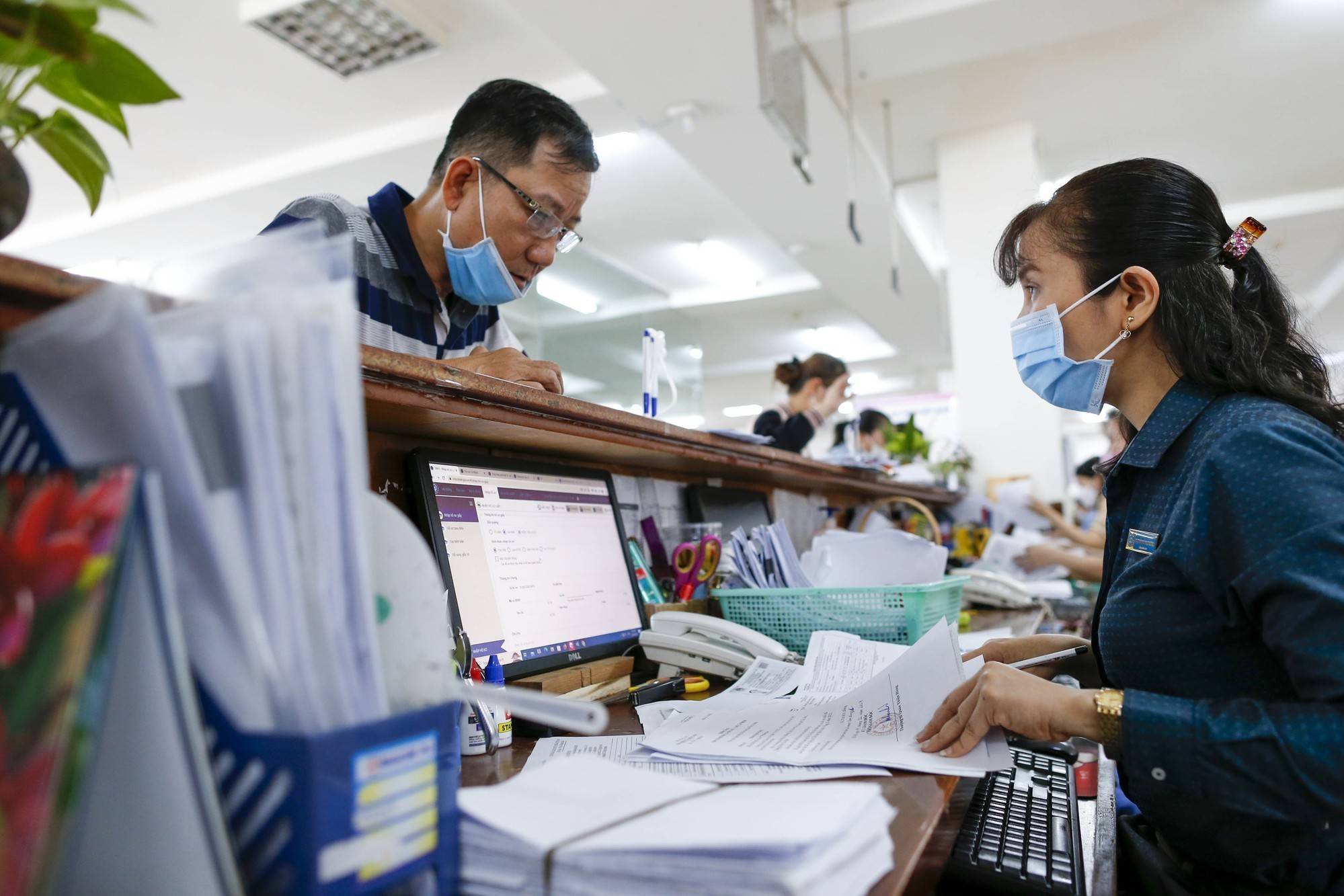 Cải cách tiền lương trước yêu cầu thích ứng với thị trường lao động và già hóa dân số