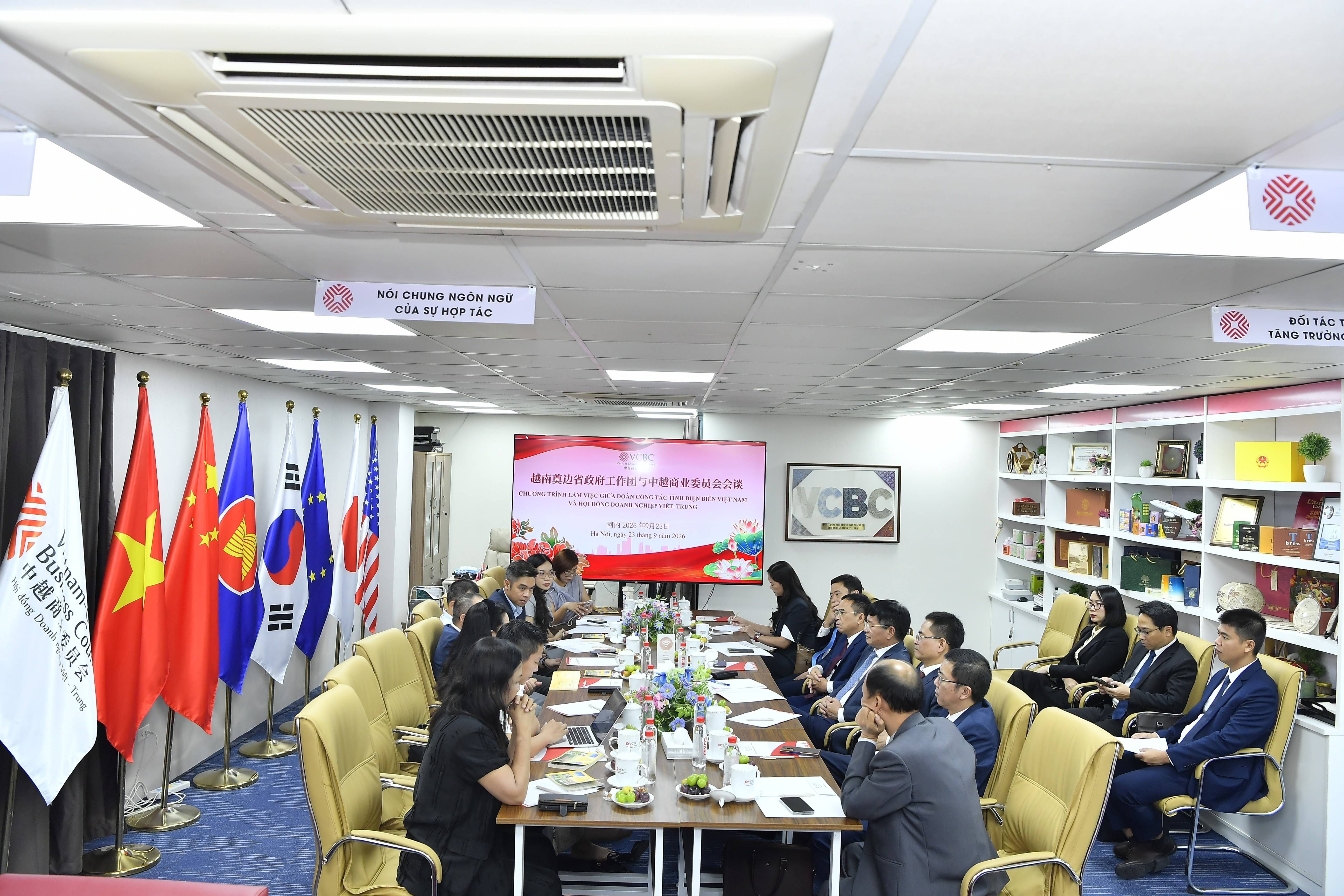 Điện Biên tìm đối tác Trung Quốc phát triển hạ tầng, logistics, thể thao và nghỉ dưỡng