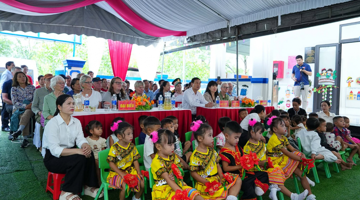 Quảng Trị: Khánh thành điểm trường mẫu giáo Bản Chùa - Trường Mầm non số 1 Hiếu Giang