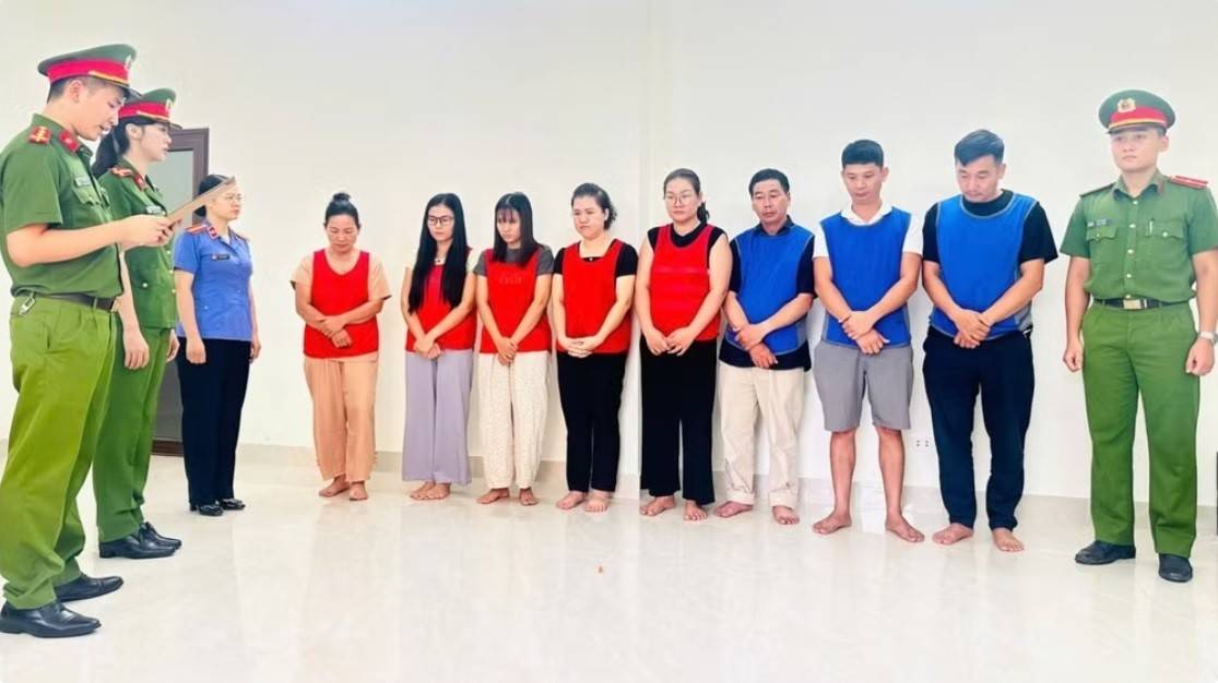 Gần 20 triệu sản phẩm mỹ phẩm giả bị thu giữ trong một đường dây
