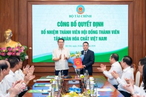 Vinachem bổ nhiệm ông Nguyễn Văn Đông, kiện toàn Hội đồng thành viên
