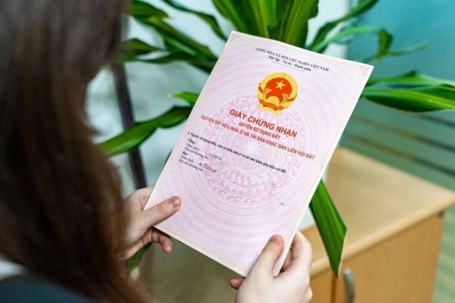 Hà Nội thí điểm “Sổ đỏ trao tay”, giảm khâu trung gian cho người dân