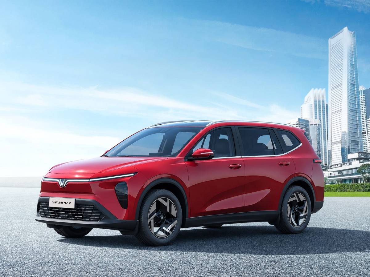 Ưu đãi “Vì tương lai xanh” lần 2 tạo động lực cho gia đình đổi xe xăng sang VinFast VF MPV 7