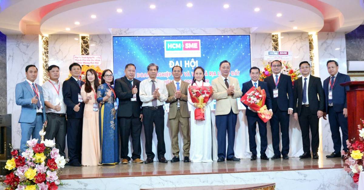 Ra  mắt  Ban  chấp  hành  hội  viên