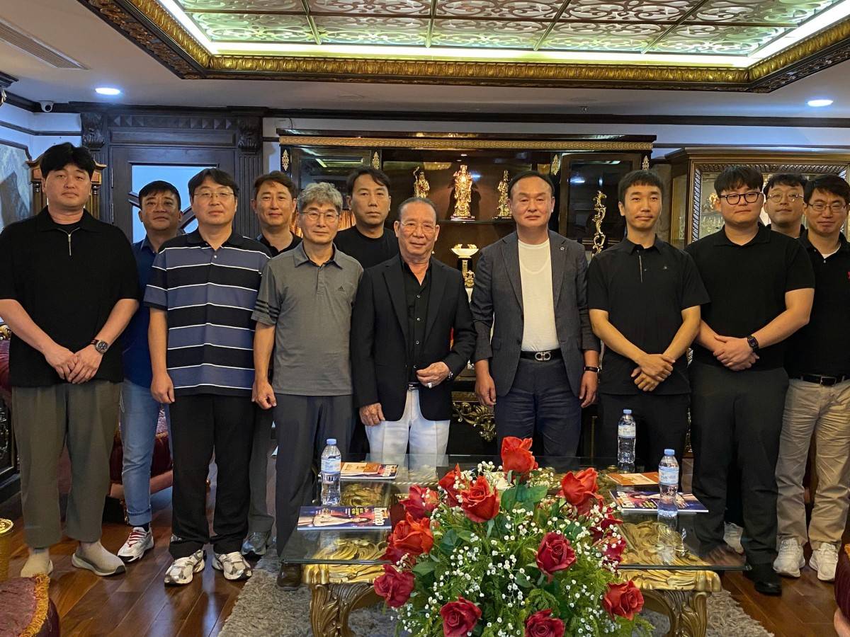 Hiệp hội Doanh nghiệp nhỏ và vừa khu vực phía Nam (ASMES) và Hiệp hội Ô tô Xanh Gwangju (GAMA) đến từ Hàn Quốc.
