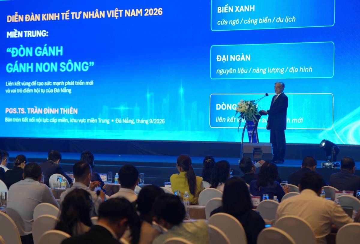Hội Doanh nhân trẻ Việt Nam: Tôn vinh công chức tận tụy