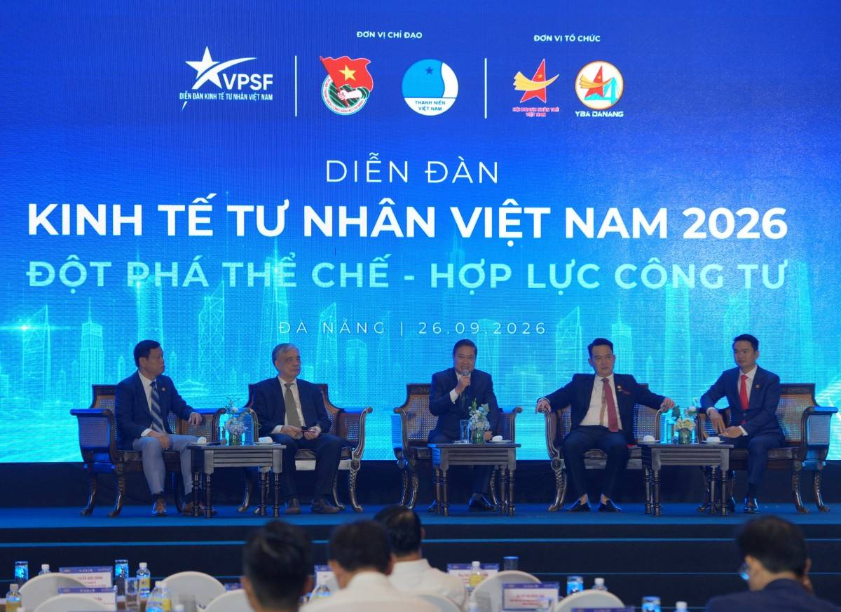 Hội Doanh nhân trẻ Việt Nam: Tôn vinh công chức tận tụy