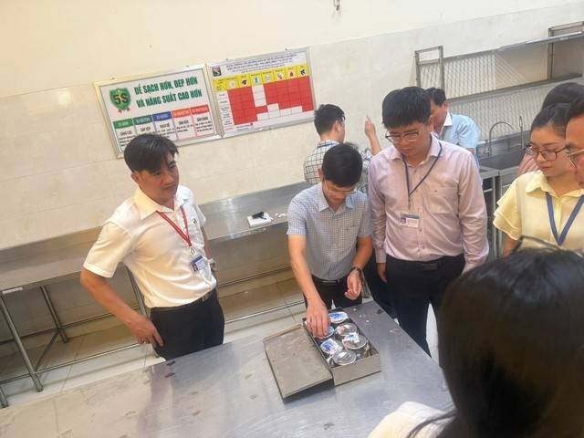 Đồng Nai: Xử phạt 4 bếp ăn, căn tin vi phạm an toàn thực phẩm