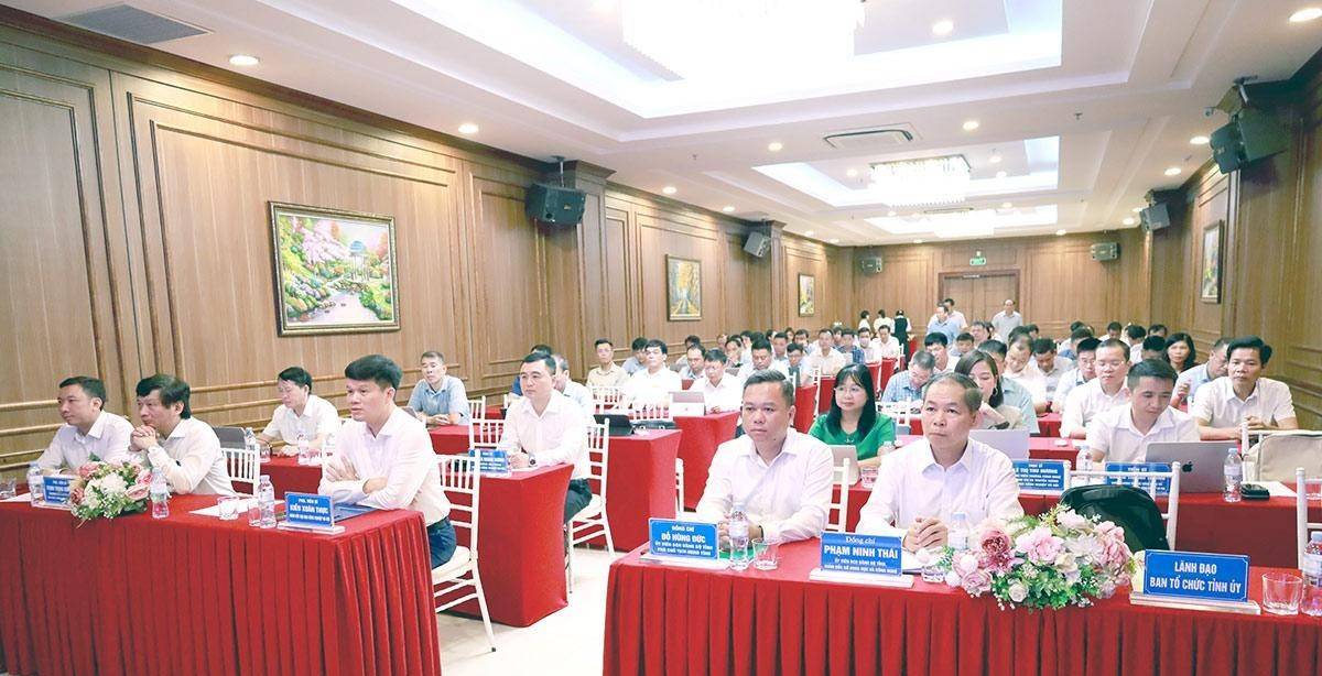 Các đại biểu tham dự