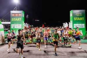 Hơn 7.000 người tham gia giải VnExpress Marathon Nghệ An 2026