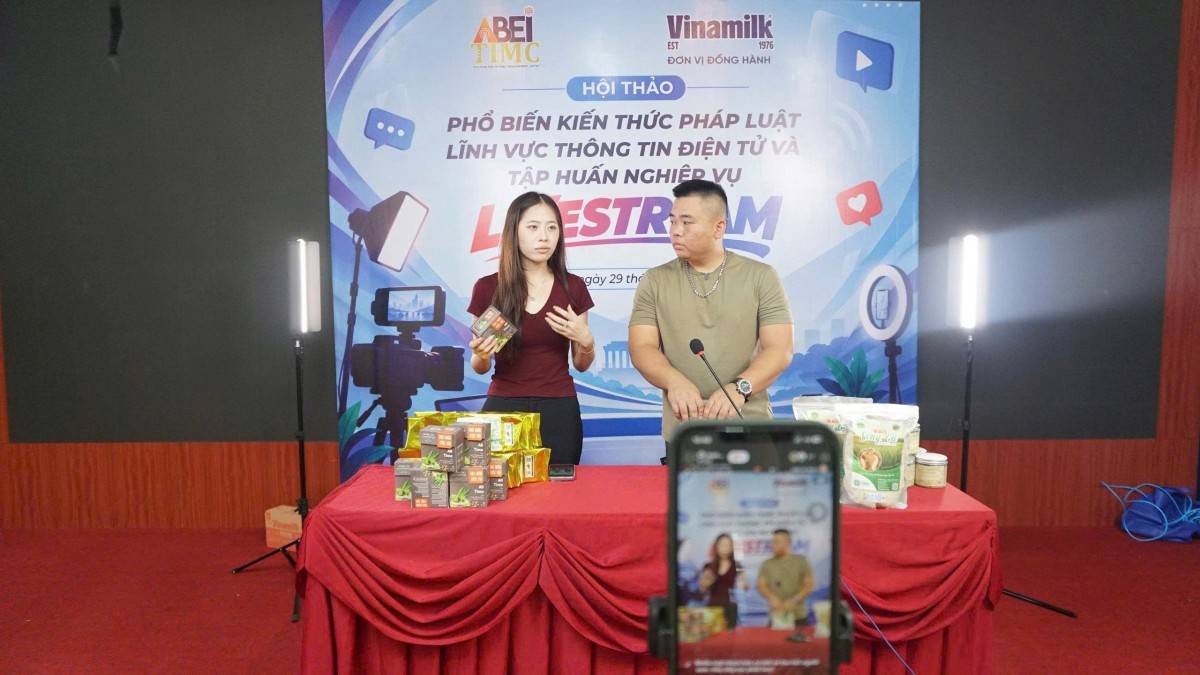 Livestream bán hàng: Không chỉ cần kỹ năng, còn phải đúng luật