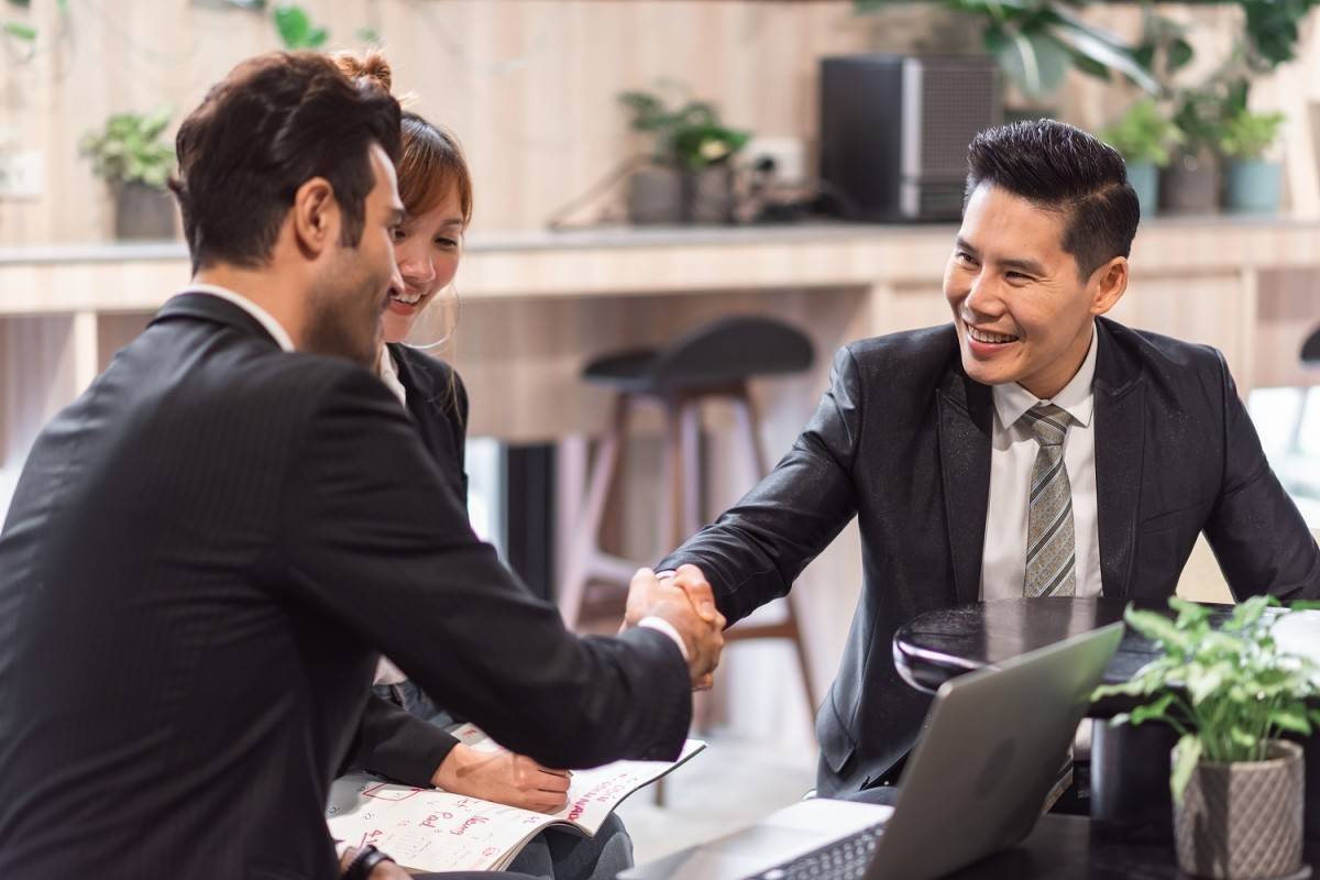 Khách VIP được nhìn thế nào trong giám sát chống rửa tiền?