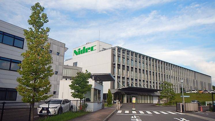 Nidec đặt trụ sở tại Kyoto, Nhật Bản, nơi tập đoàn được Shigenobu Nagamori đồng sáng lập năm 1973.