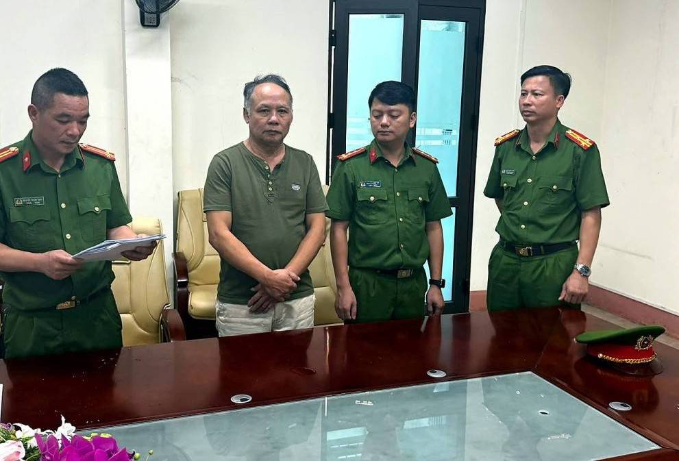 Bốn cựu công chức thuế bị khởi tố, bài toán minh bạch trong thực thi thuế
